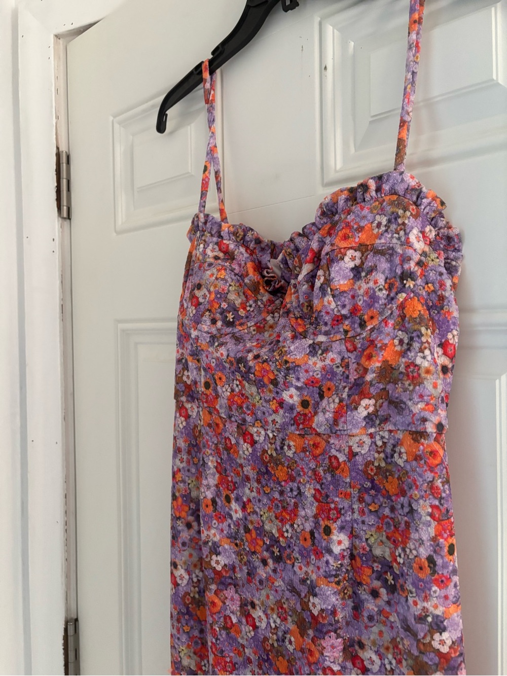 Hutch Lavender Floral Sweetheart Midi Dress - Picture 4 of 5